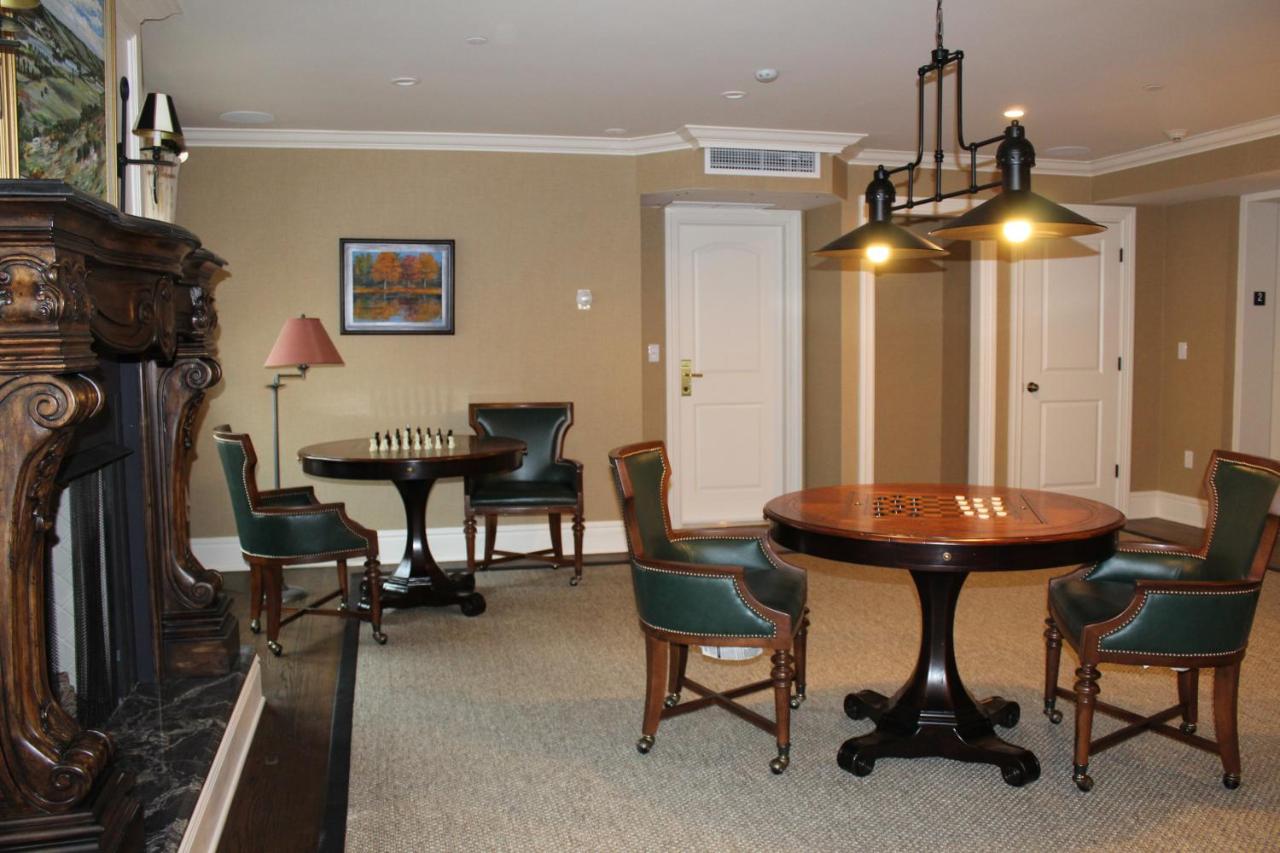 | Saybrook Point Resort & Marina