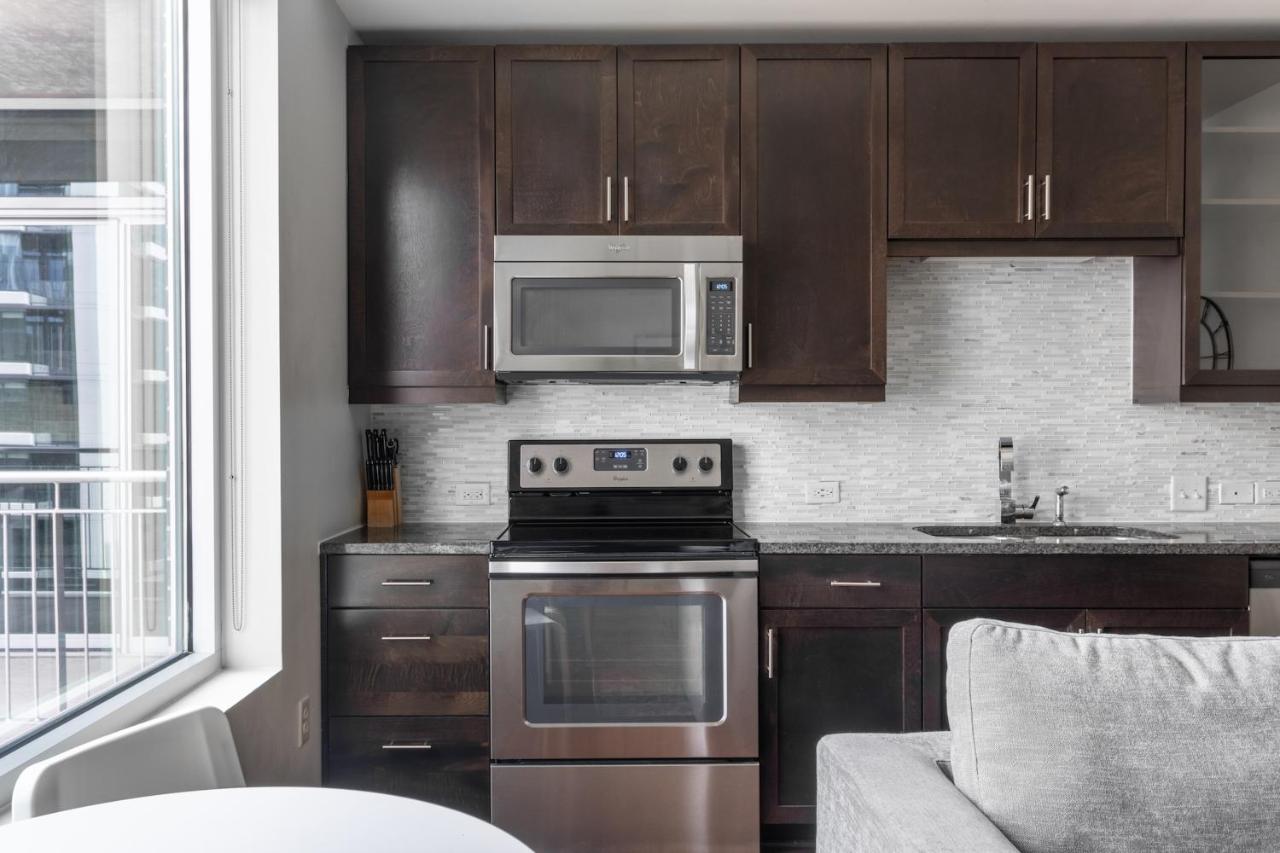 Deluxe Studio at Kasa Lady Bird Lake Austin
