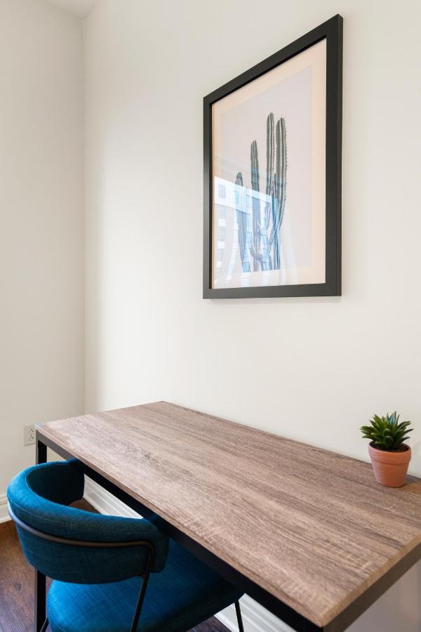 Two-Bedroom Apartment at Kasa Lady Bird Lake Austin