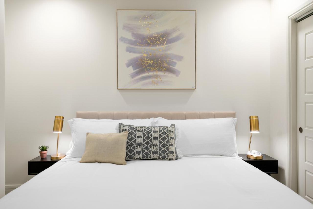 One-Bedroom Apartment at Kasa Lady Bird Lake Austin