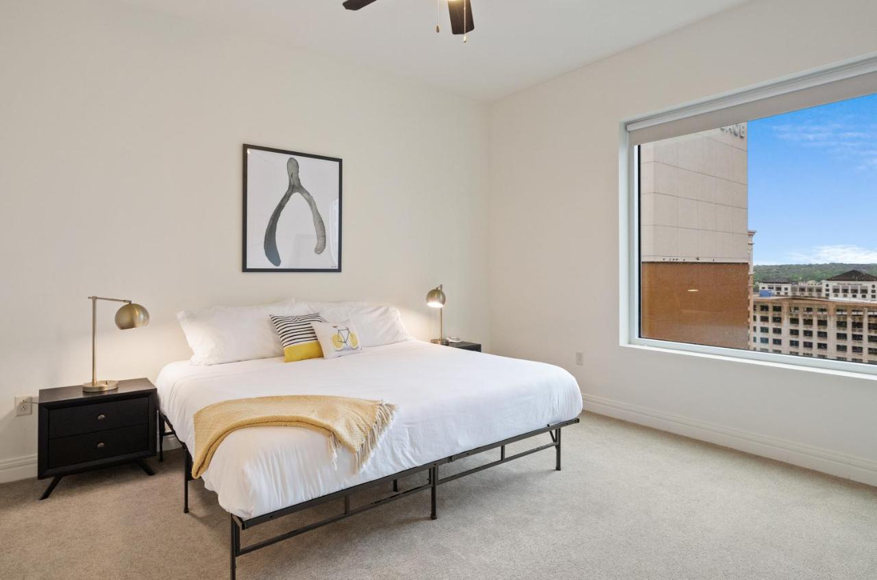 One-Bedroom Apartment at Kasa Lady Bird Lake Austin