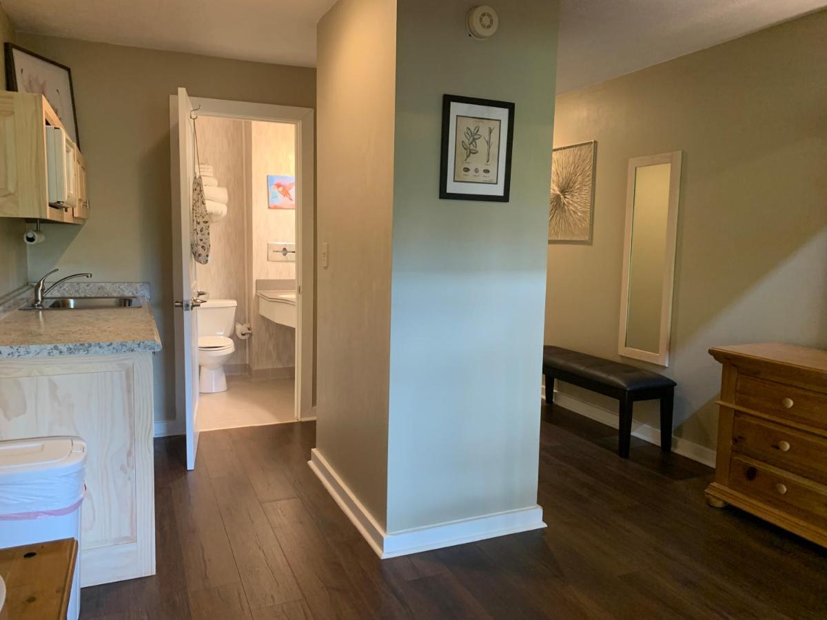 Family Suite at Woodbridge Inn & Tavern
