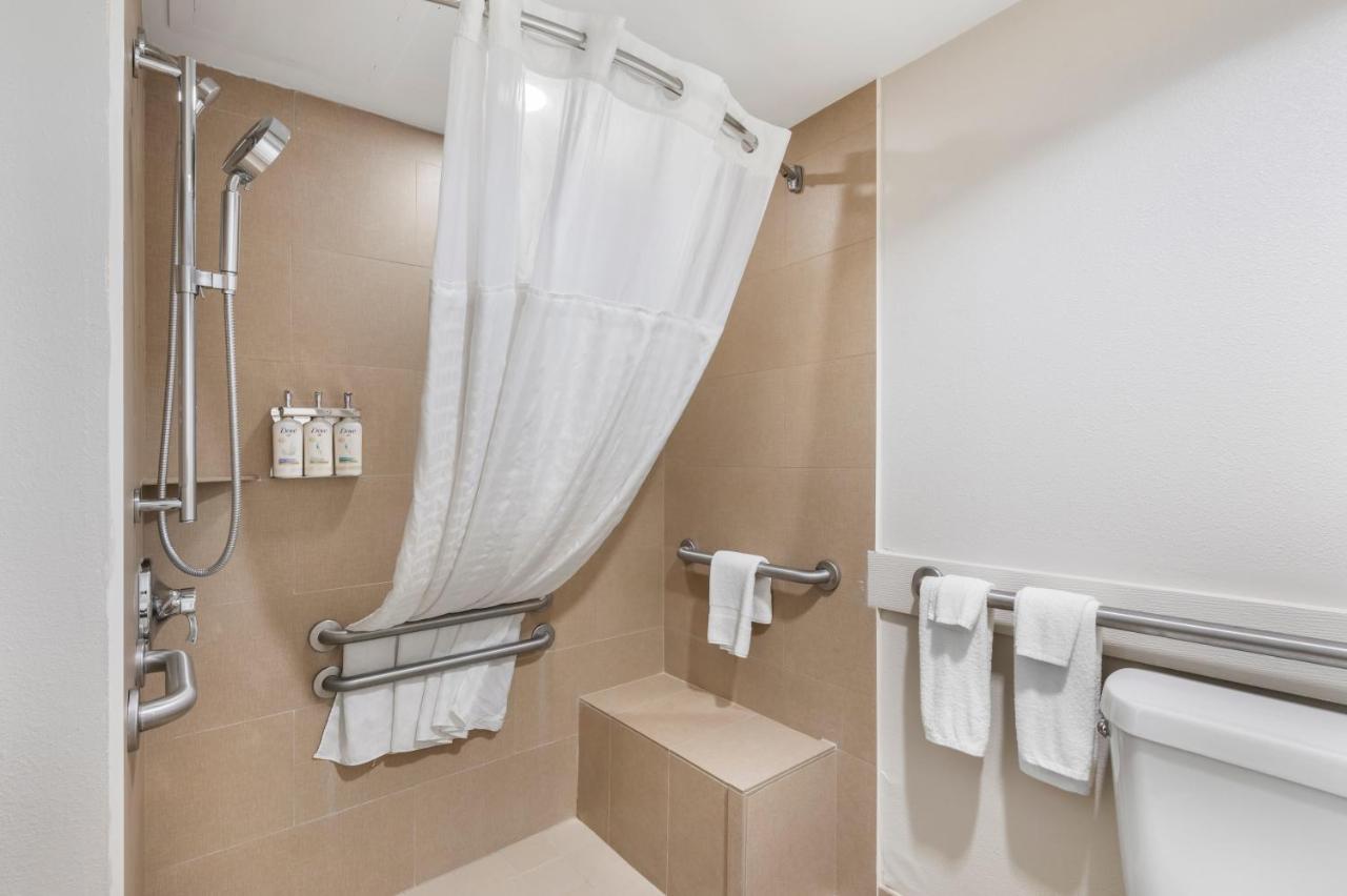 | Comfort Inn Greencastle