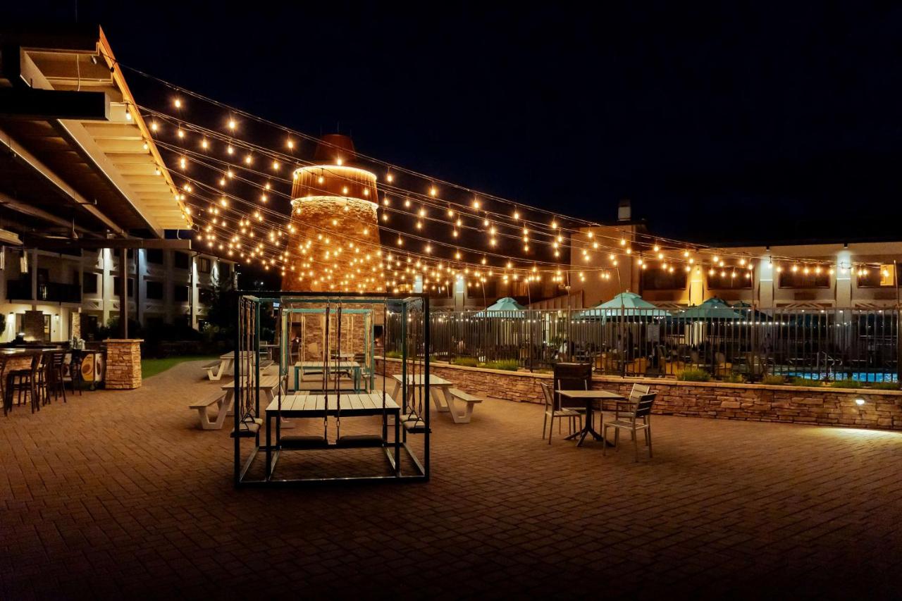 | Best Western Premier Grand Canyon Squire Inn
