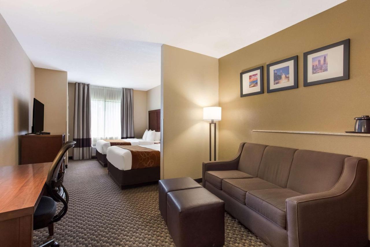 Queen Room with Two Queen Beds - Non-Smoking at Comfort Suites Saraland - North Mobile