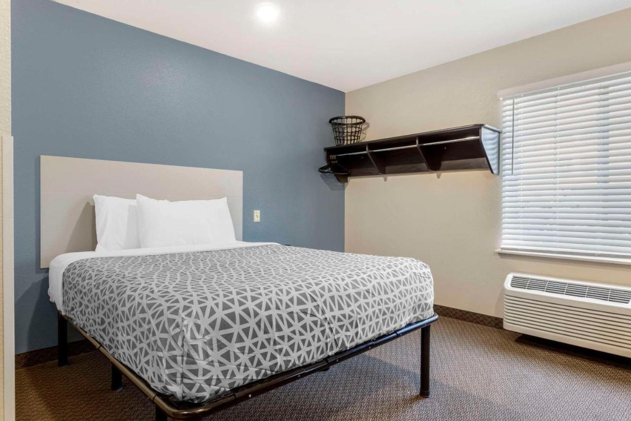 Standard Double Room - Smoking at WoodSpring Suites Raleigh Garner