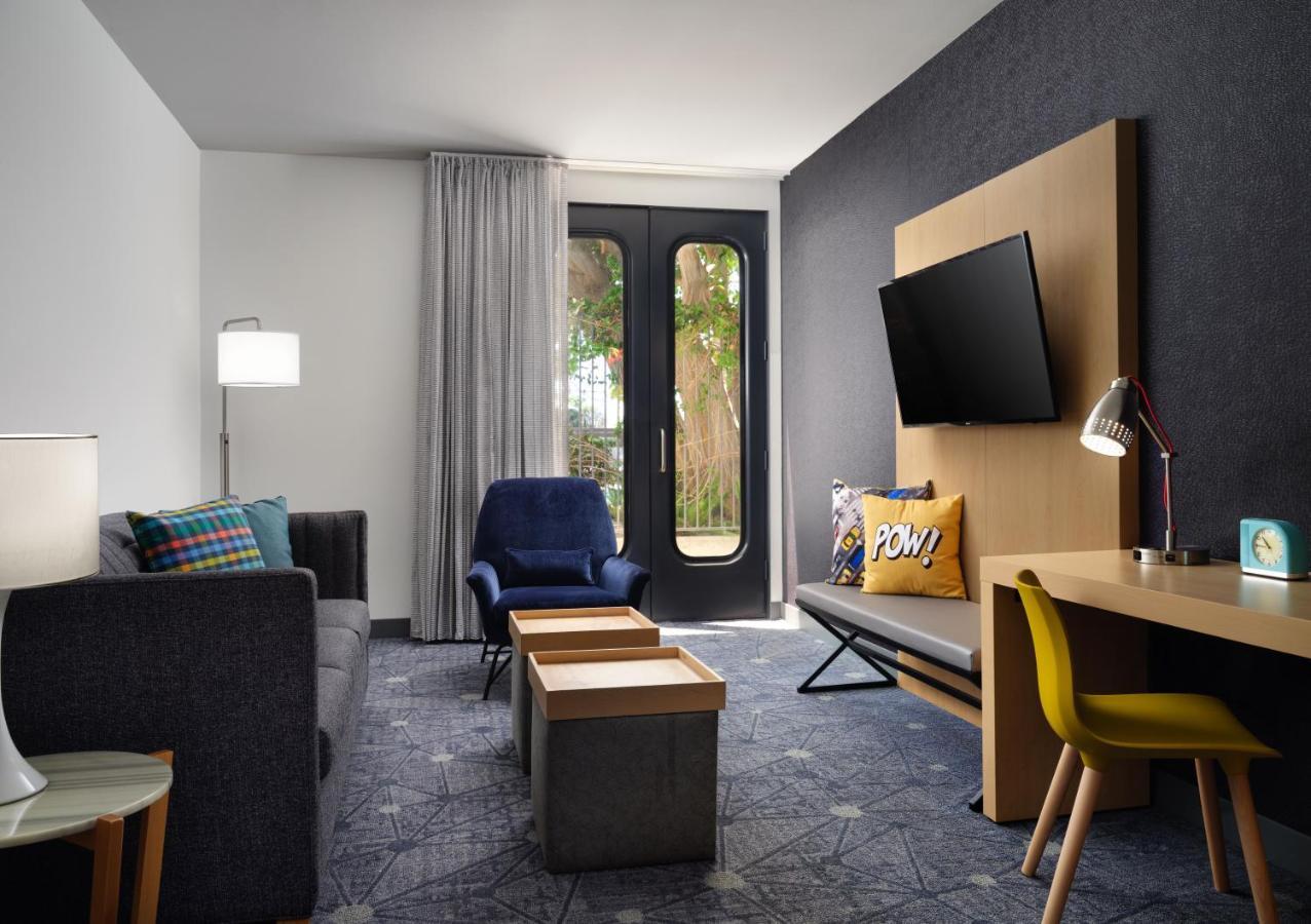 King Suite, 1 Bedroom Suite, 1 King, Alternate bed: sofa bed at Aloft by Marriott El Segundo - Los Angeles Airport