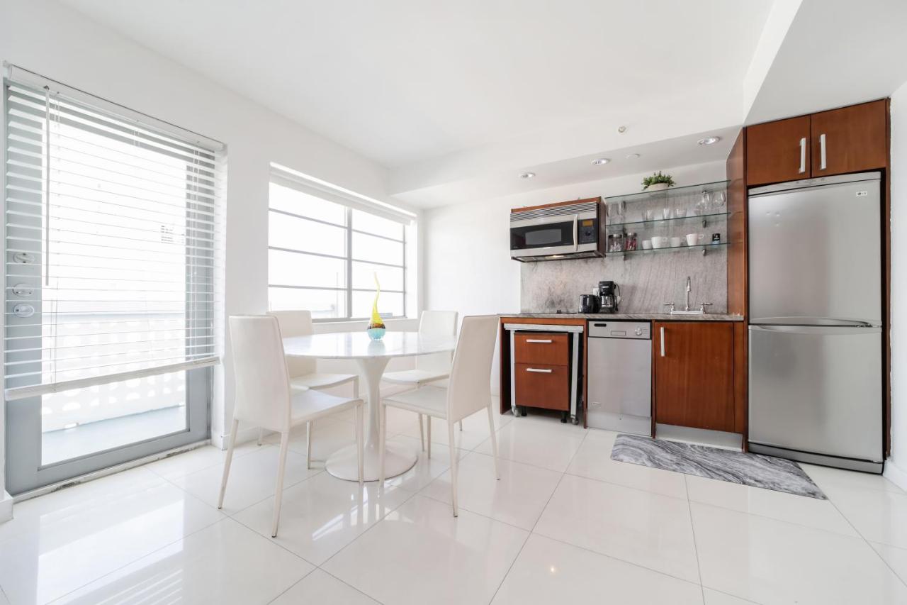 | Strand Ocean Drive Suites - Rooftop Pool