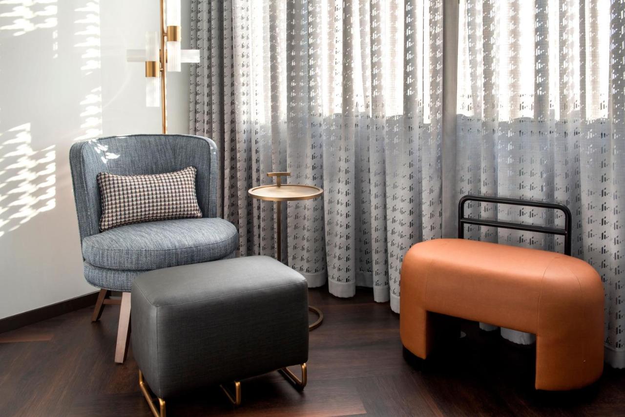 One-Bedroom Junior Suite with King Bed at Boston Marriott Copley Place