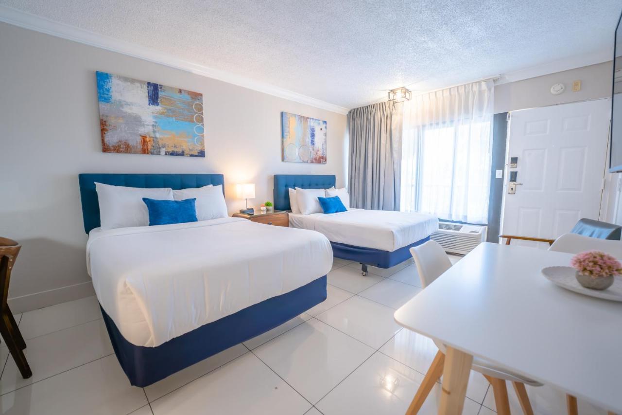  | Boca Raton Plaza Hotel & Suites