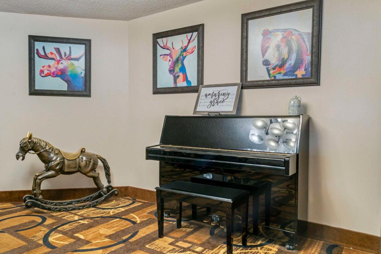 | Quality Inn Saint Ignace