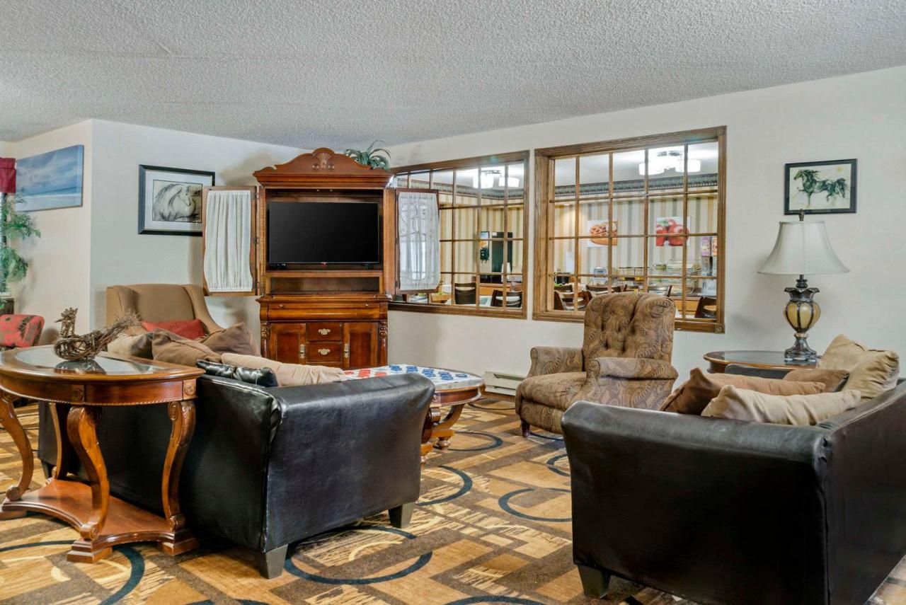 | Quality Inn Saint Ignace