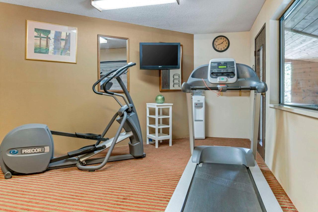 | Quality Inn Saint Ignace