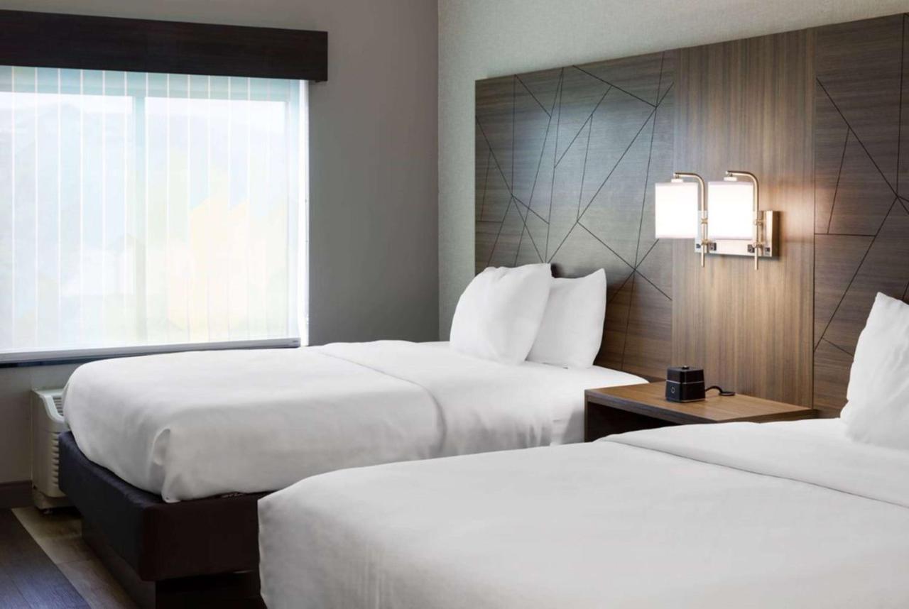 Double Room with Two Double Beds at La Quinta Inn & Suites by Wyndham Edmond