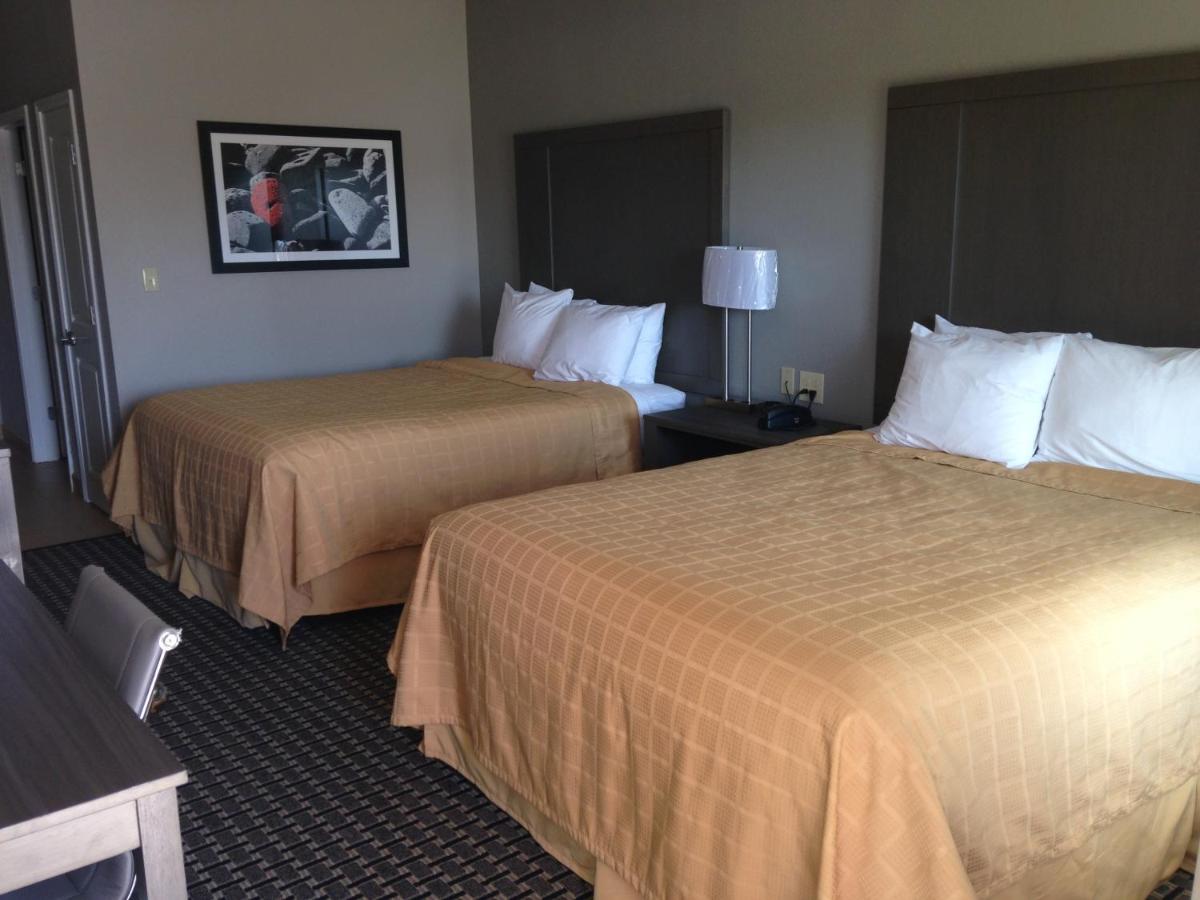 | Scottish Inn & Suites Cotulla, TX