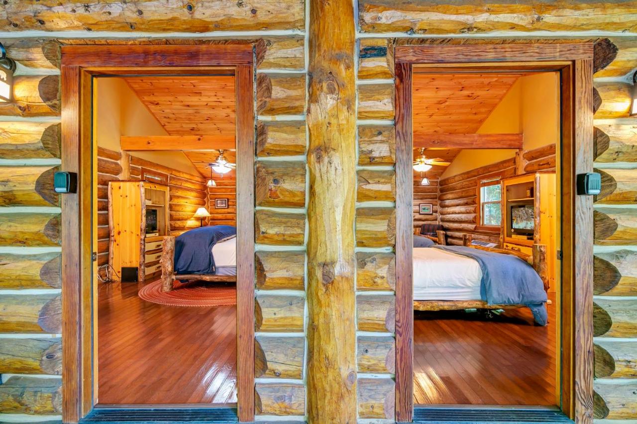 | Dancing Bear Lodge