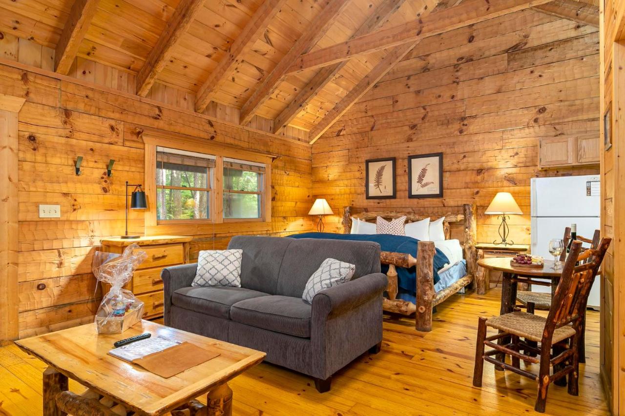 | Dancing Bear Lodge
