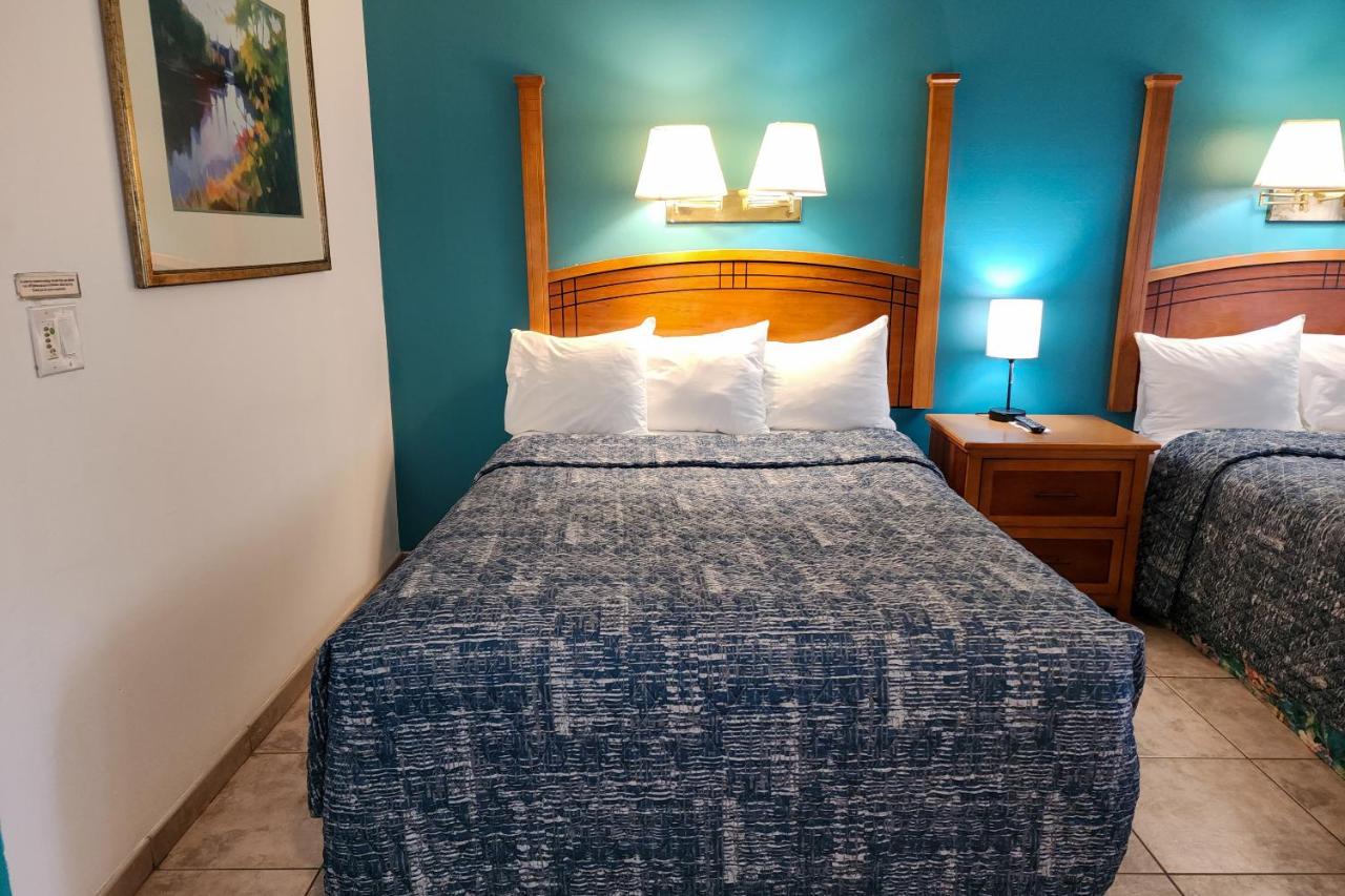 | Ivey House Everglades Adventures Hotel