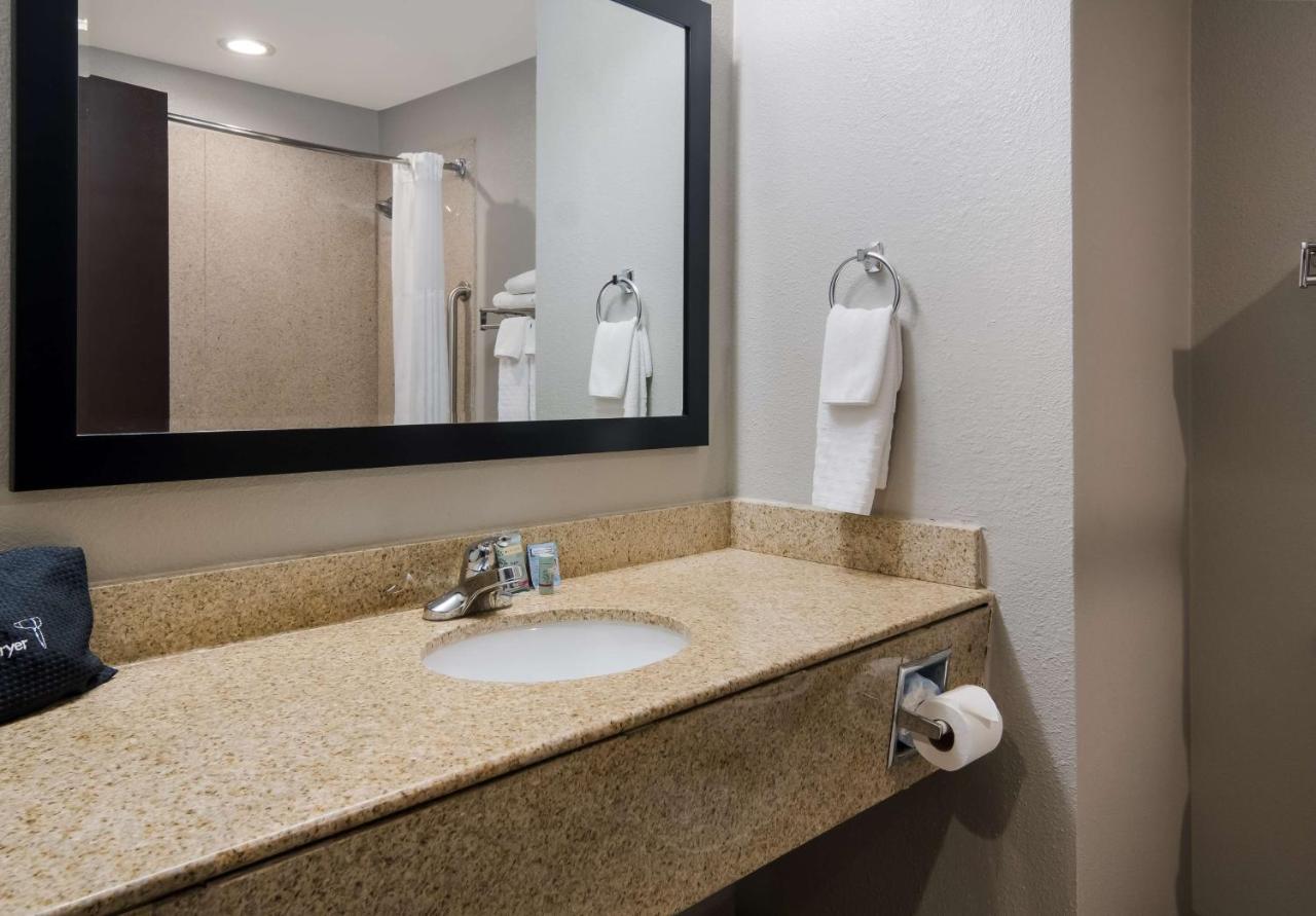 King Room at Best Western Eastland