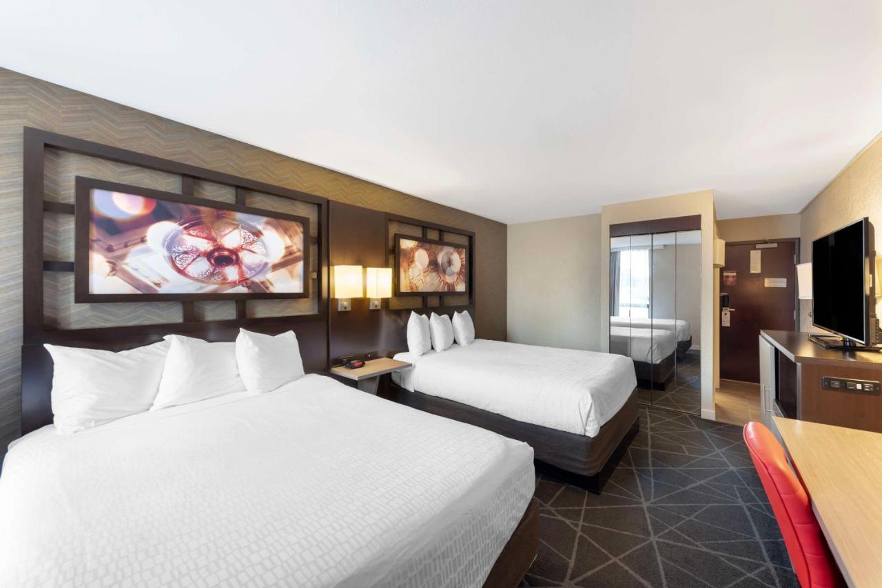 Queen Room with Two Queen Beds - Non-Smoking at Best Western Plus Austin Central