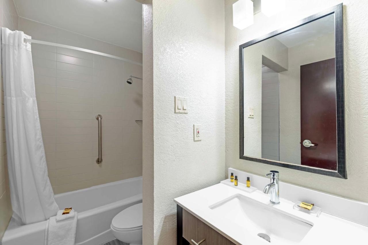Queen Room with Two Queen Beds - Pet Friendly/Non-Smoking at Best Western Plus Austin Central