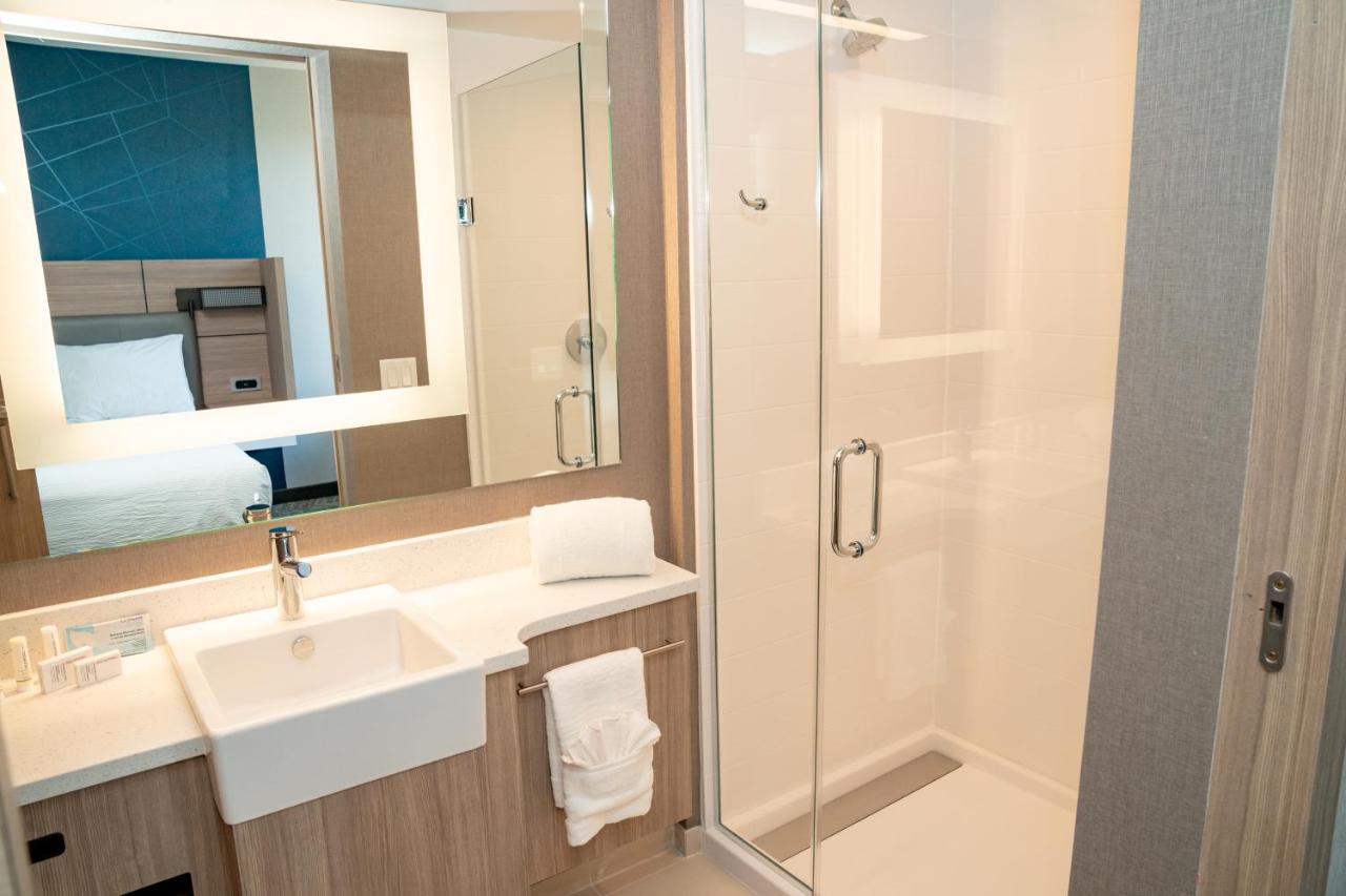  | SpringHill Suites by Marriott Woodbridge