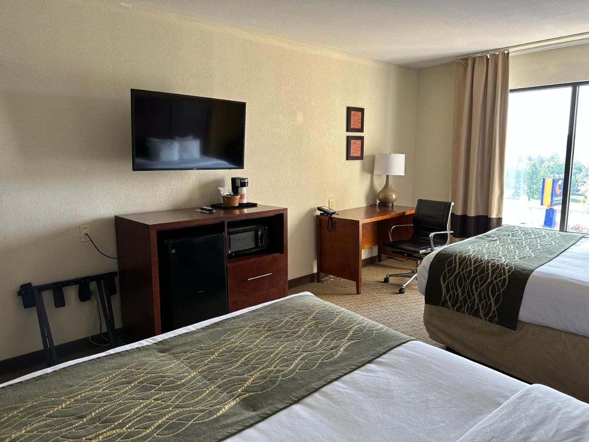 | Comfort Inn & Suites Rogersville