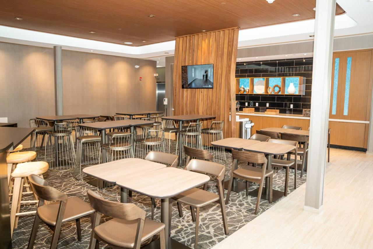  | SpringHill Suites by Marriott Woodbridge