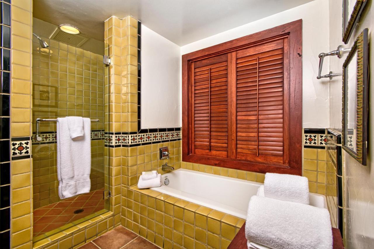 King Suite at Hotel Los Gatos