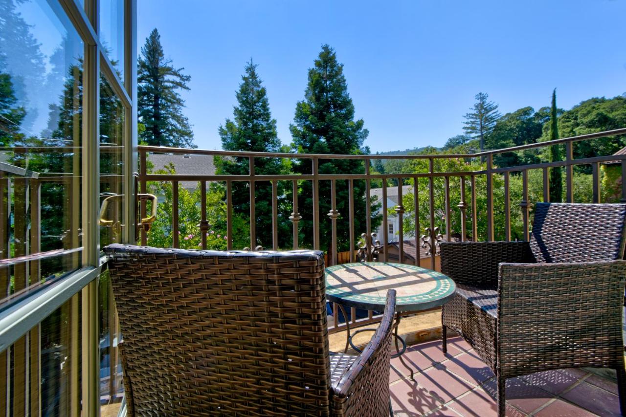 Double Room - Disability Access at Hotel Los Gatos