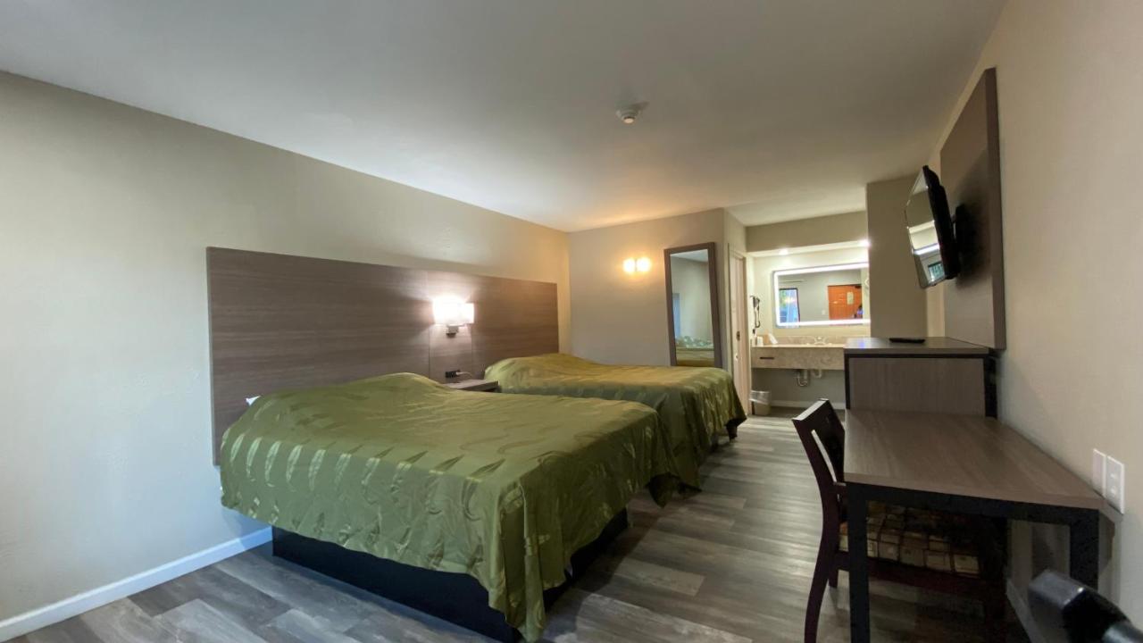 Queen Room with Two Queen Beds - Non-Smoking at Brentwood Inn & Suites