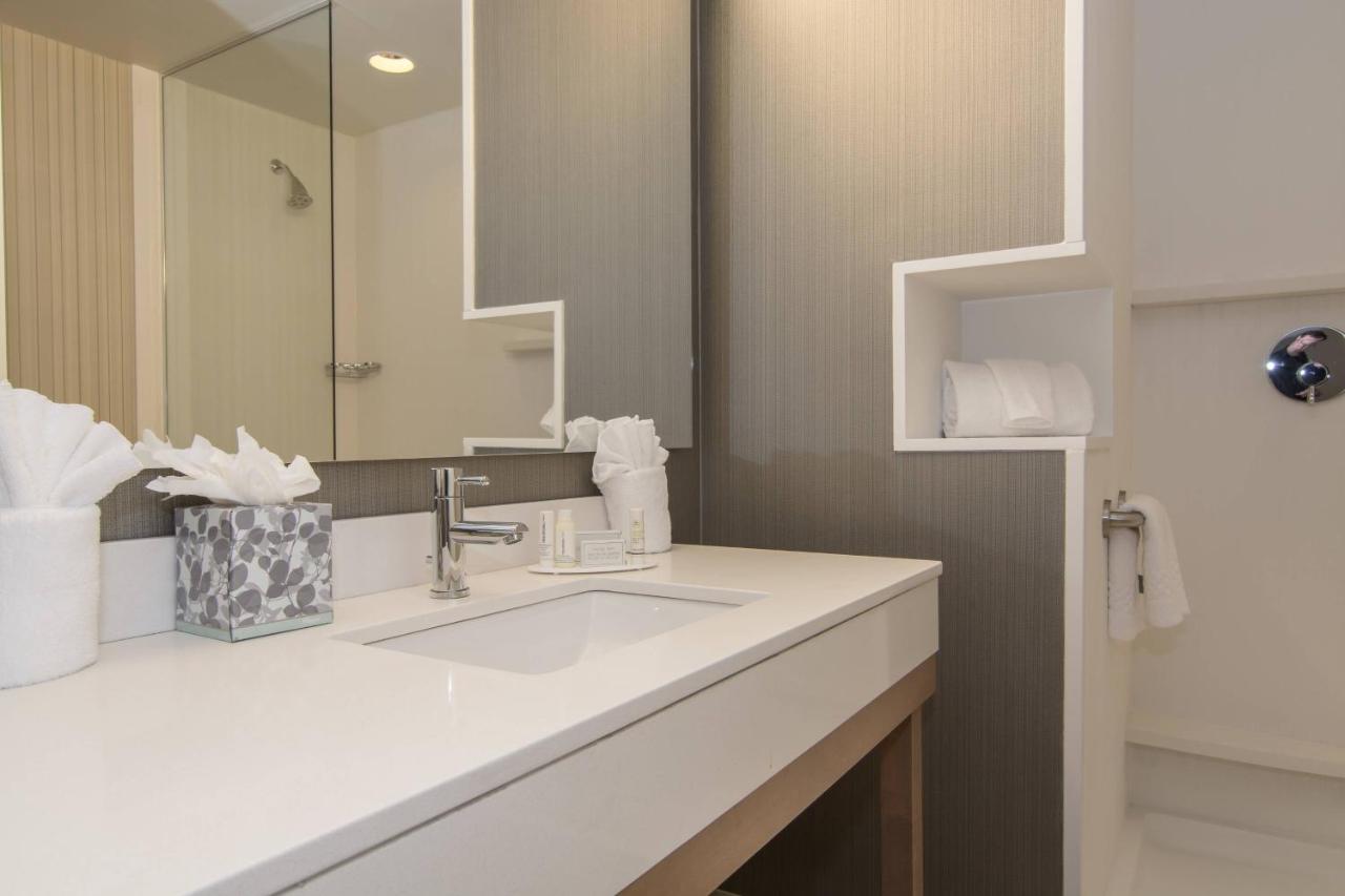 | Courtyard by Marriott Raleigh-Durham Airport/Brier Creek