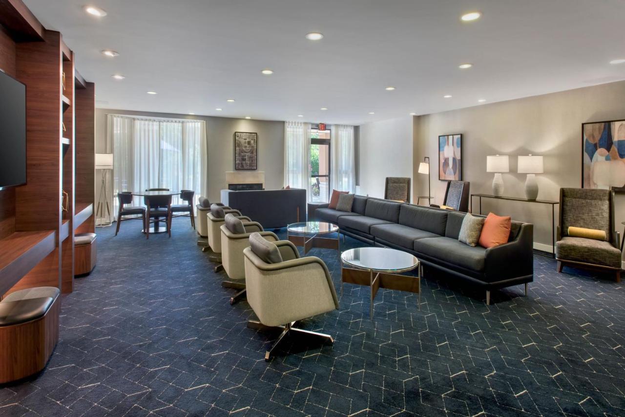| Courtyard by Marriott Philadelphia Plymouth Meeting