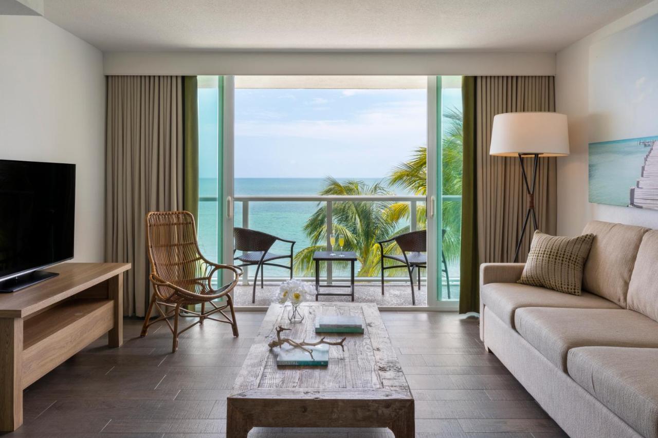  Oceanfront One-Bedroom King Suite at Amara Cay Resort
