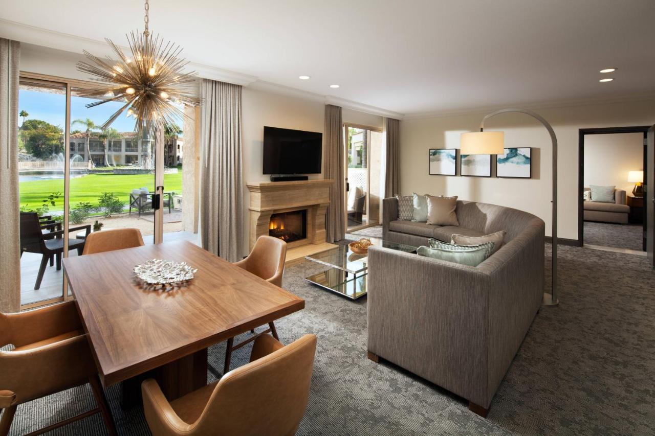 Deluxe Casita Suite, 1 Bedroom Suite, 1 King, Sofa bed at The Phoenician, a Luxury Collection Resort, Scottsdale