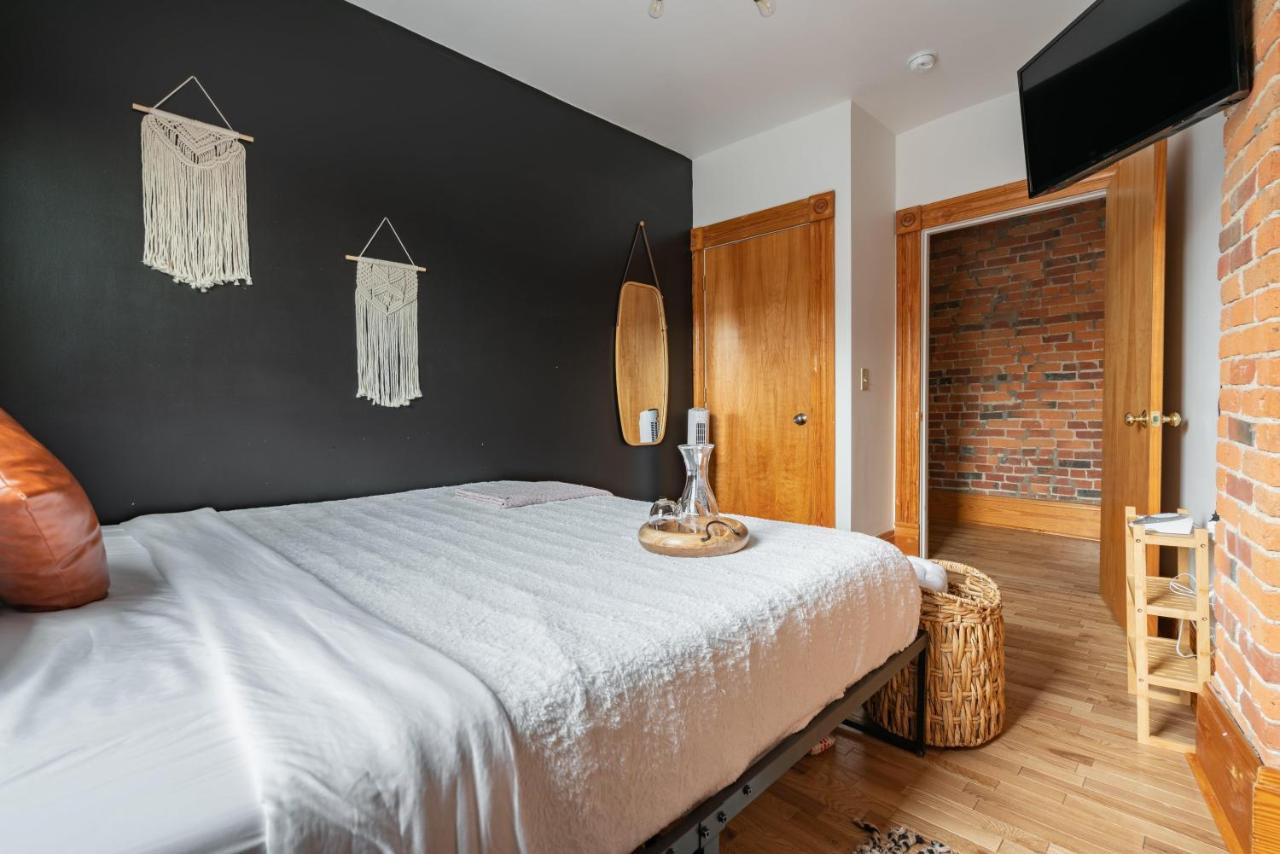  | King Bed Right On High St Free Parking Short North Downtown Ohio State The Book Loft