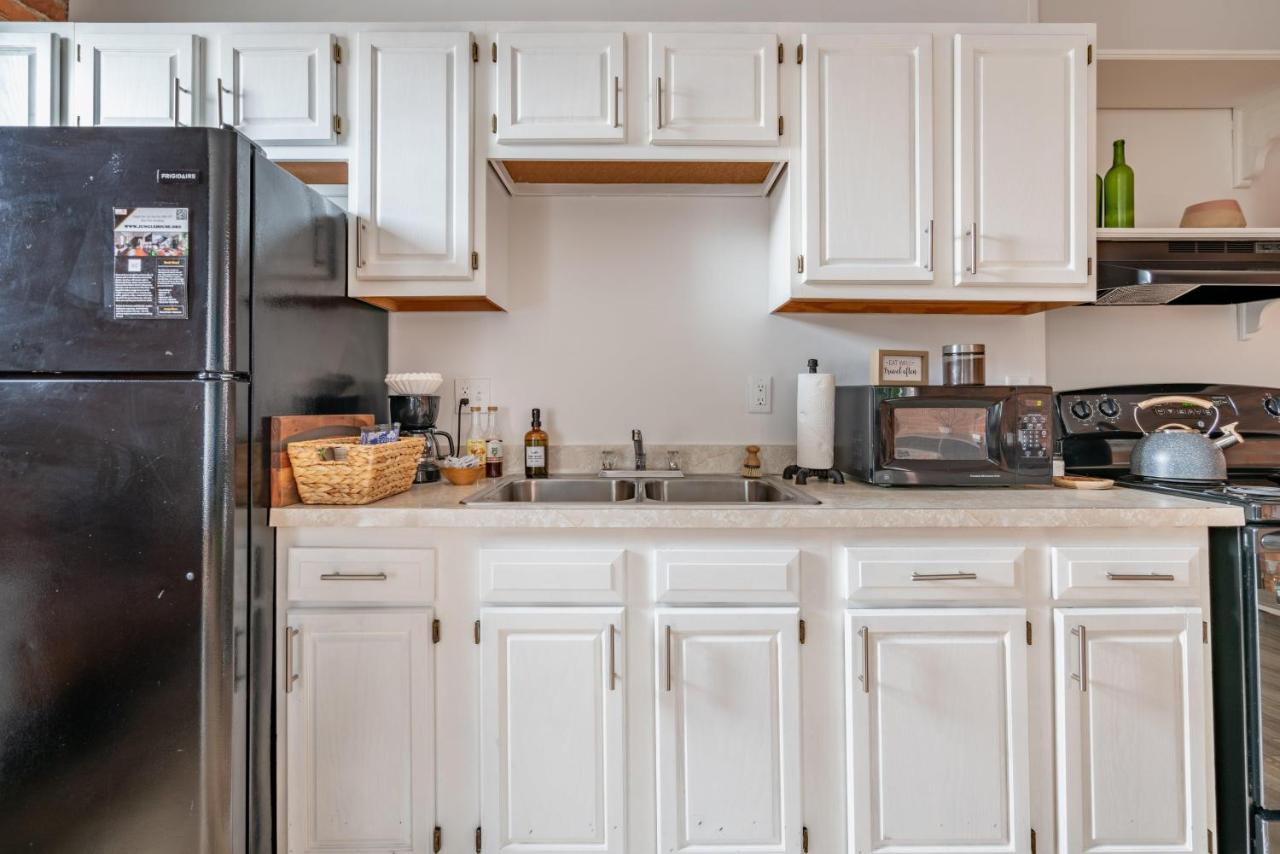  | King Bed Right On High St Free Parking Short North Downtown Ohio State The Book Loft