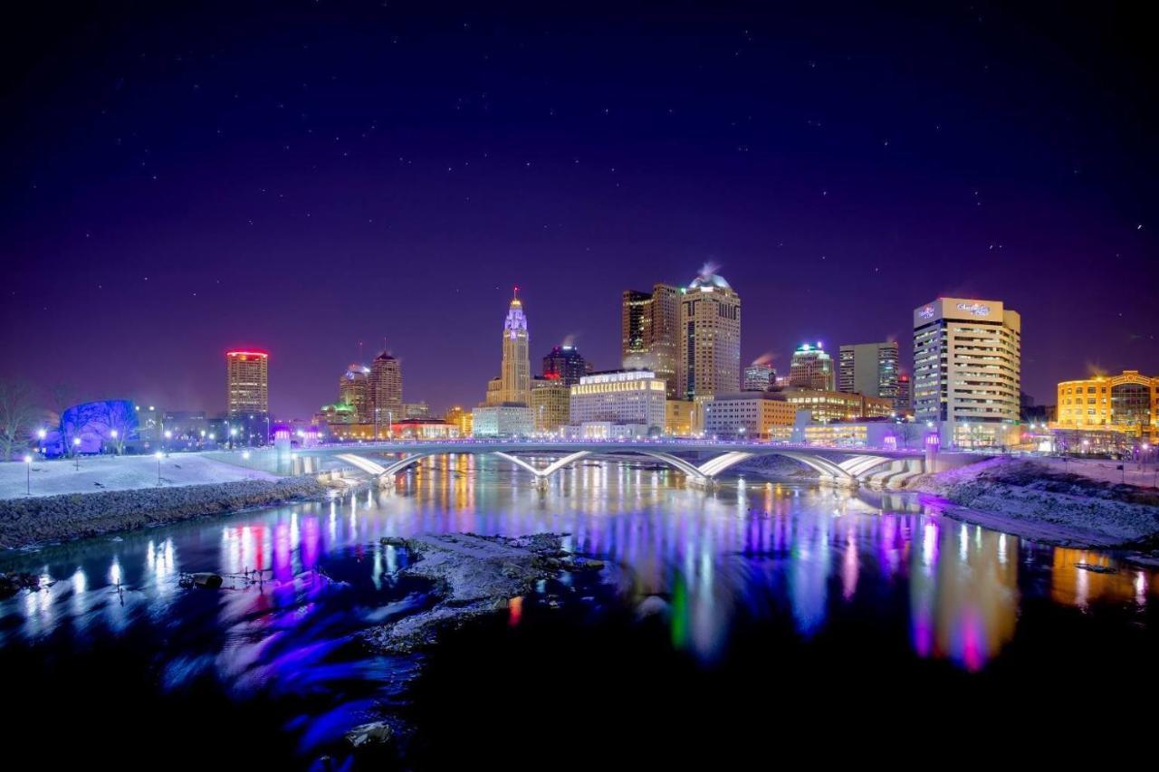  | King Bed Right On High St Free Parking Short North Downtown Ohio State The Book Loft