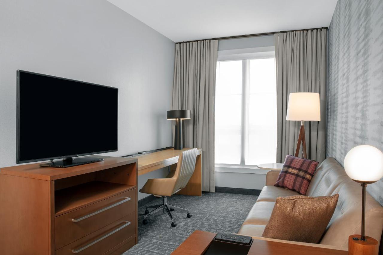 1 Bedroom Suite, 1 King at Residence Inn by Marriott Norwalk