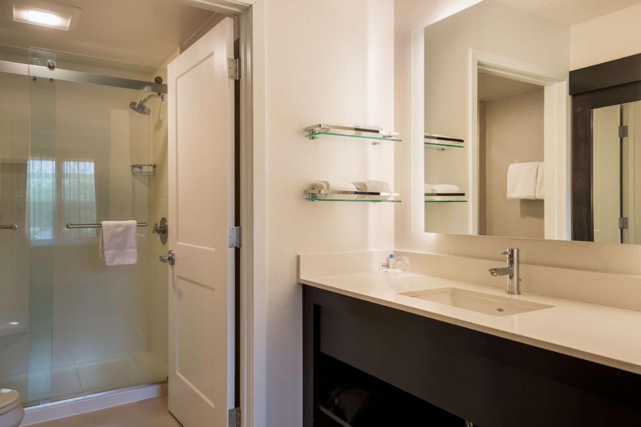 Studio Suite Queen - Hearing Accessible at Sonesta ES Suites Parsippany Morris Plains