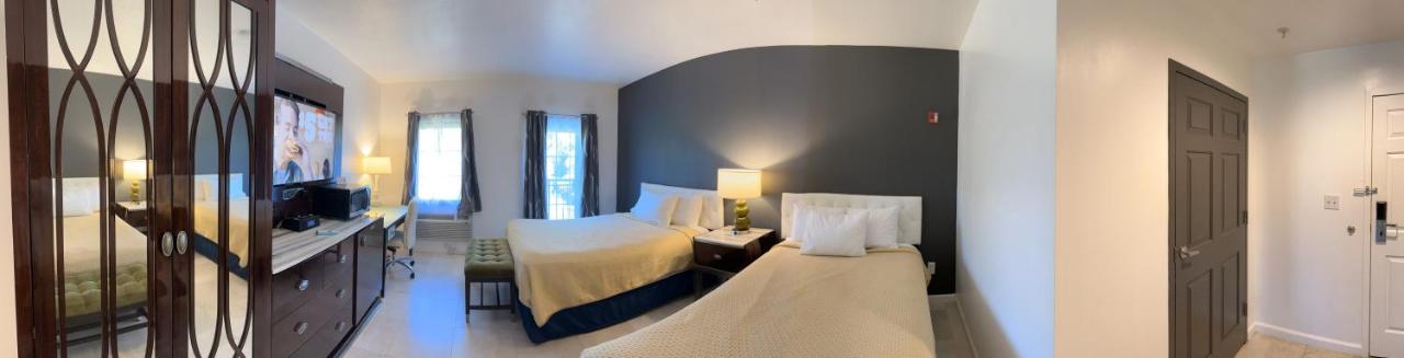  | Rocklin Park Hotel