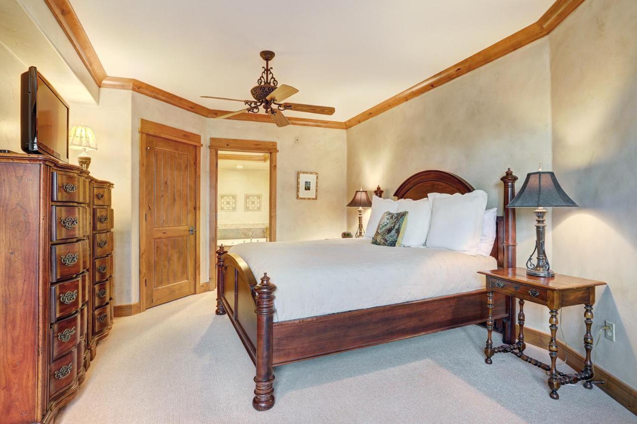 Two-Bedroom Apartment - Settler's Lodge at Bachelor Gulch Village by Vail Resorts