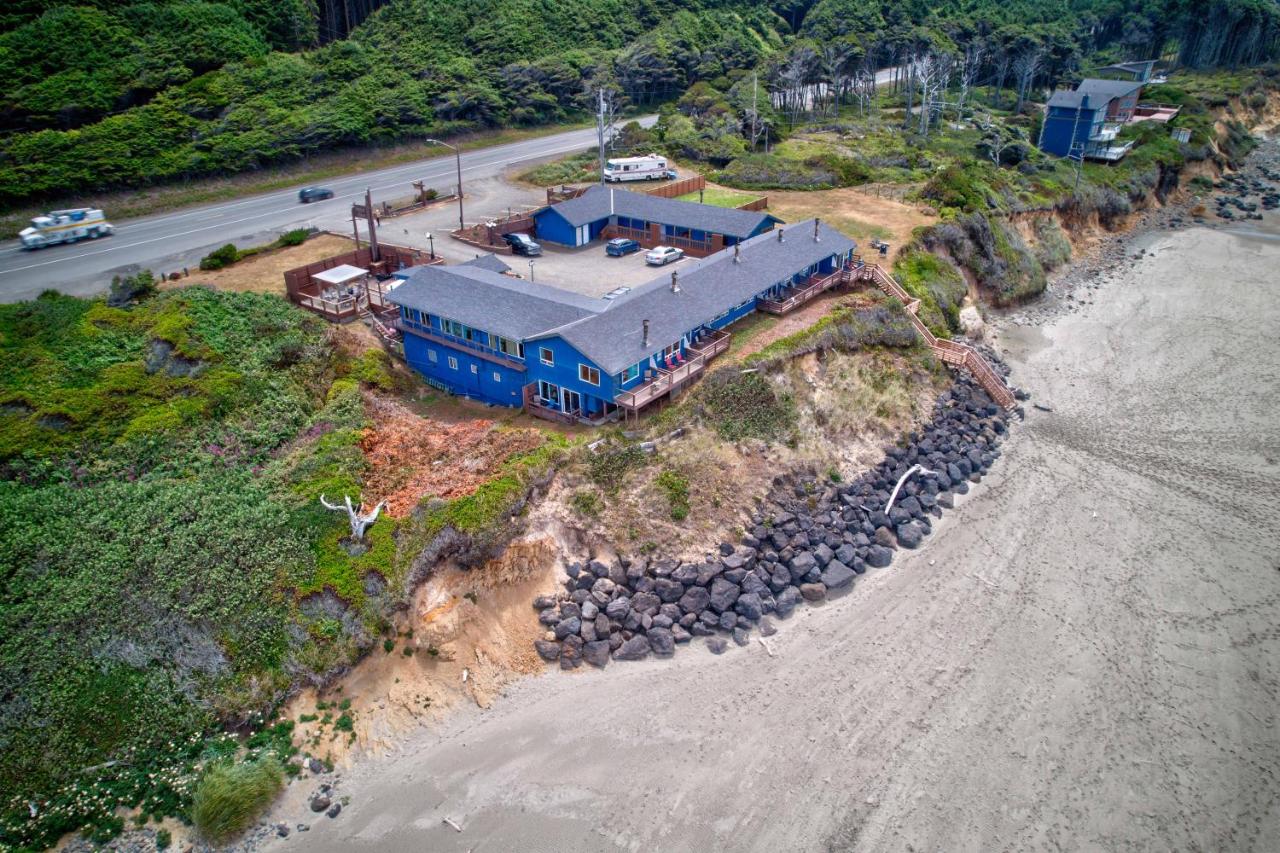  | Moolack Shores Inn