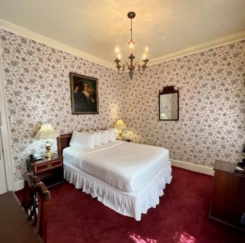 | Copper Queen Hotel