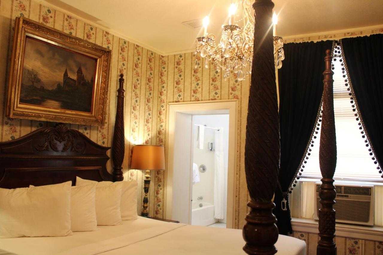 | Copper Queen Hotel