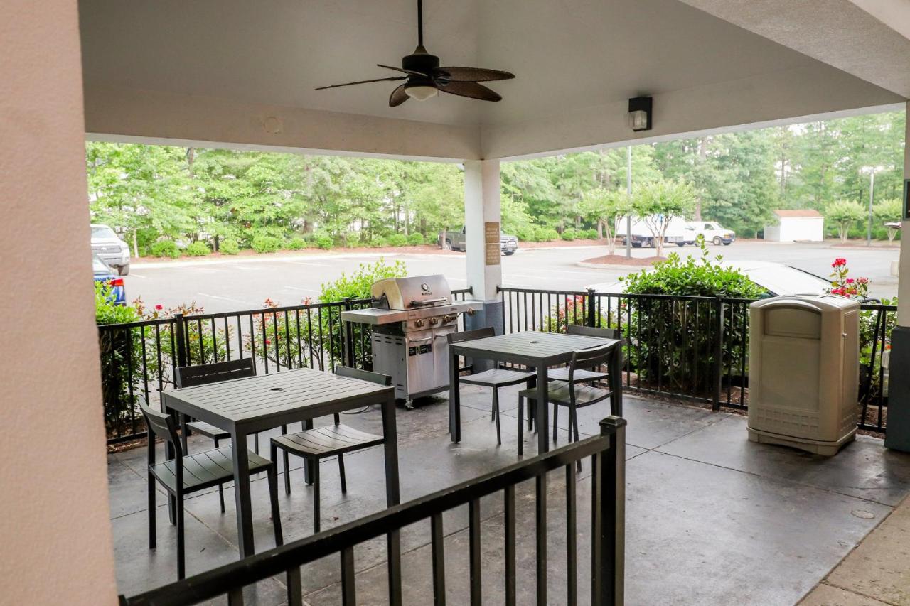| Candlewood Suites Richmond Airport, an IHG Hotel