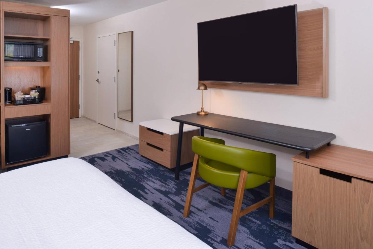 King Room at Fairfield Inn & Suites by Marriott Columbus Grove City