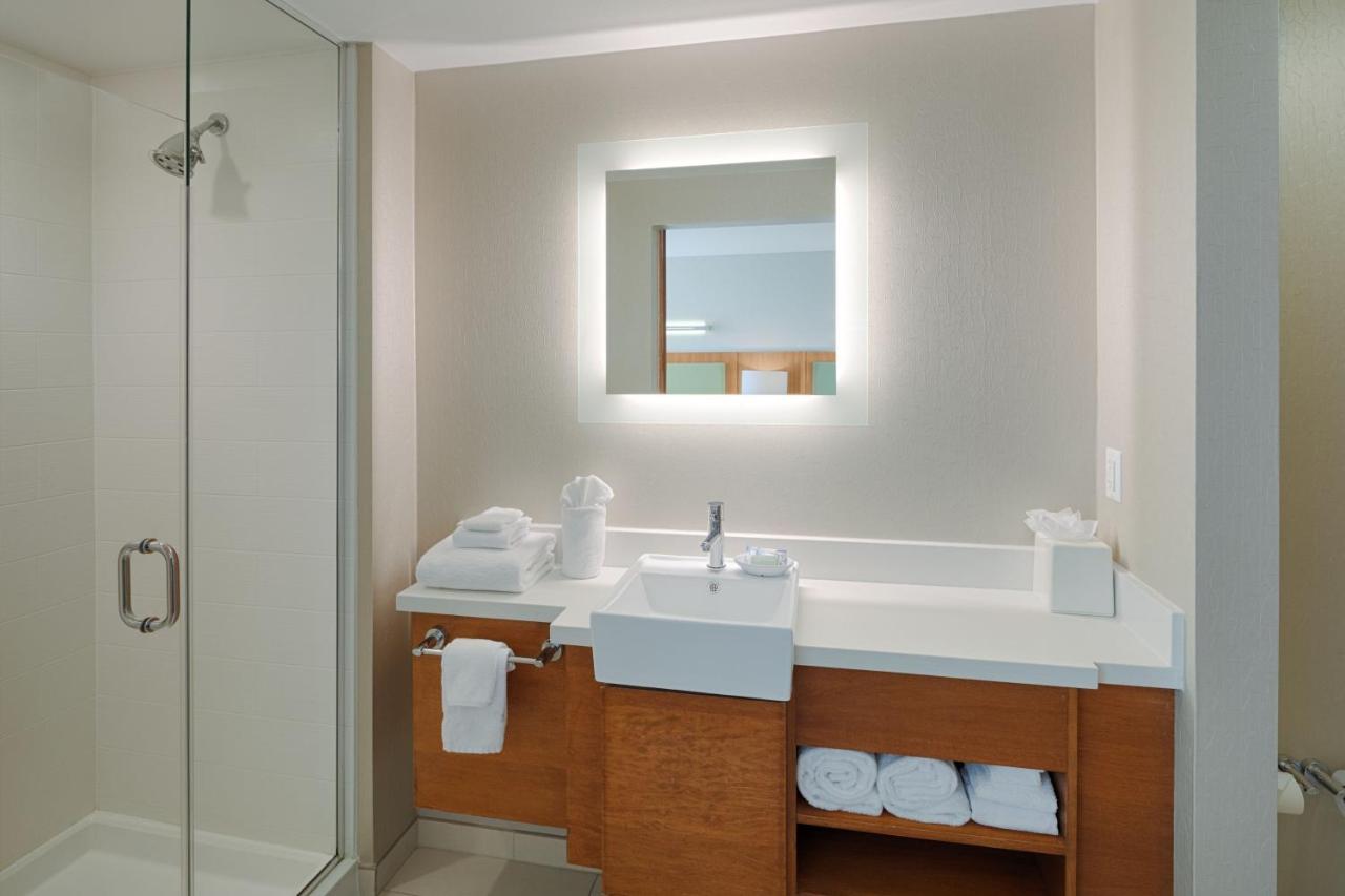 | SpringHill Suites by Marriott Bloomington
