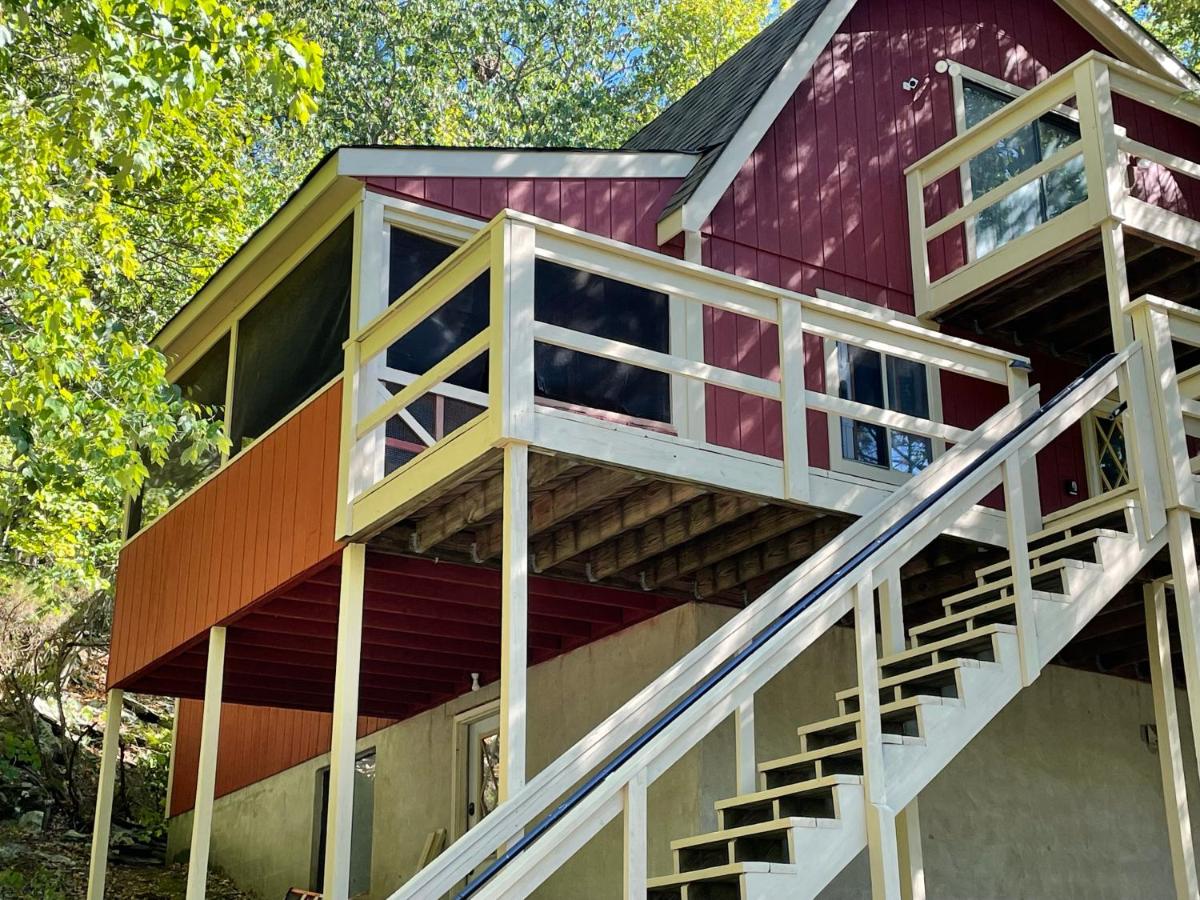 | Saw Creek Cabin - Regent Hilltop