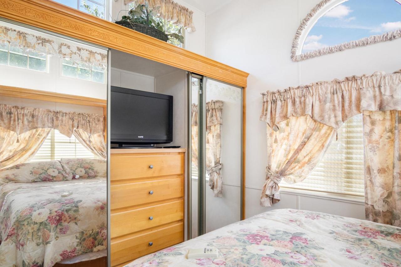| River Run Park Model Cabin on Guadalupe